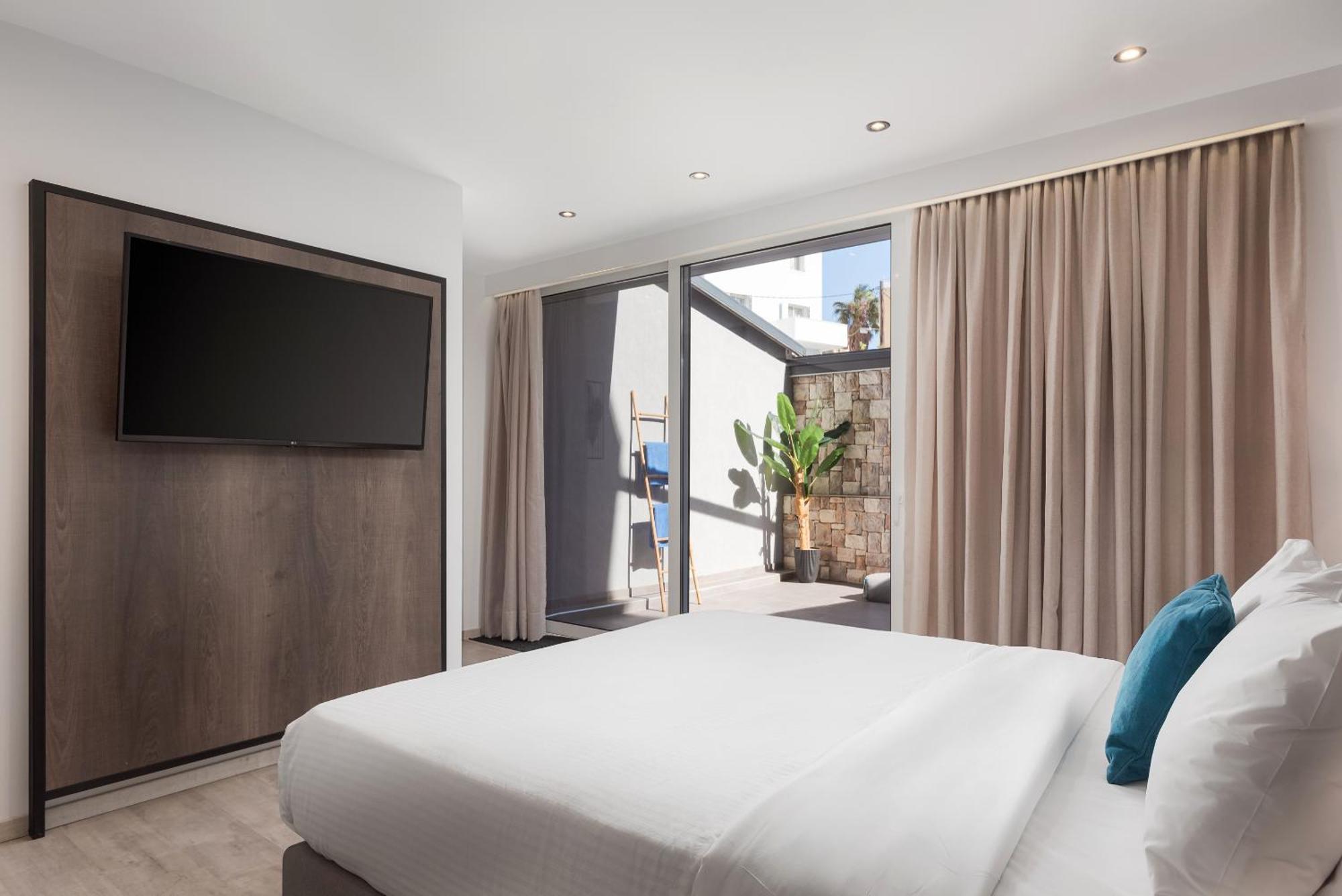 Sette Suites & Rooms - Adults Only Xylokastro Quarto foto
